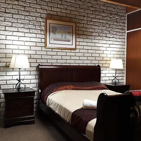 Die Plasie On-Suite Rooms Hartbeespoort Exterior foto