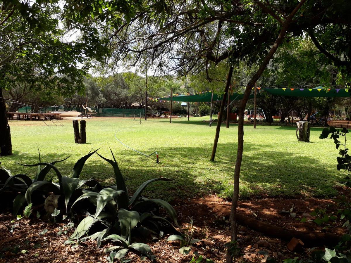 Die Plasie On-Suite Rooms Hartbeespoort Exterior foto